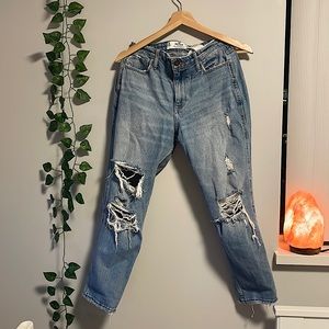 Curvy high/rise mom jeans